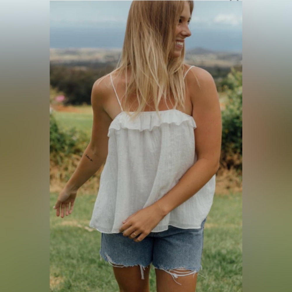 Neuflora White Blouse with Ruffle